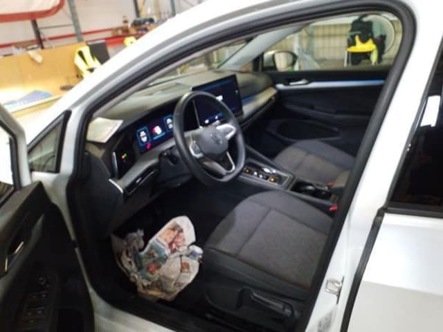 Volkswagen Golf 1.5 eTSI DSG Golf VIII Life