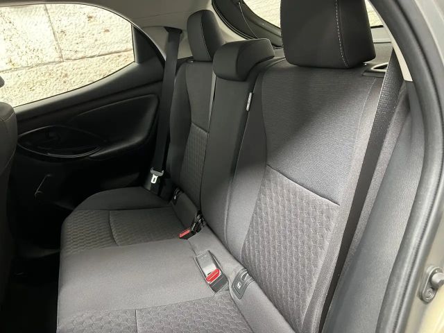 Toyota Yaris Active VVT-i