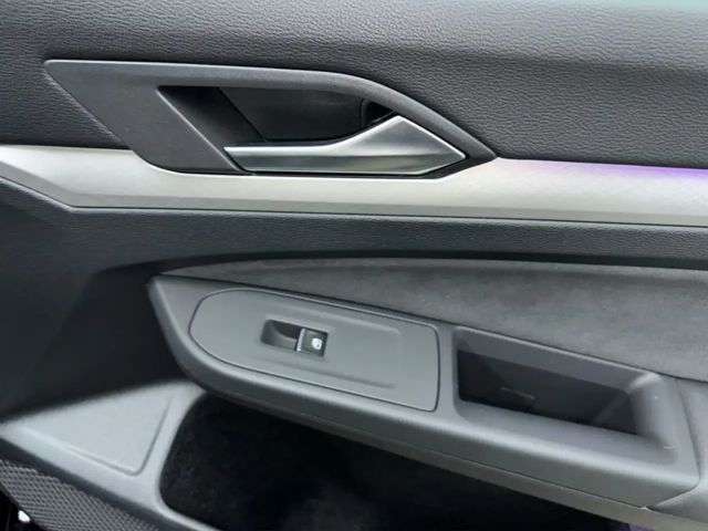 Volkswagen Golf 1.5 eTSI DSG Life