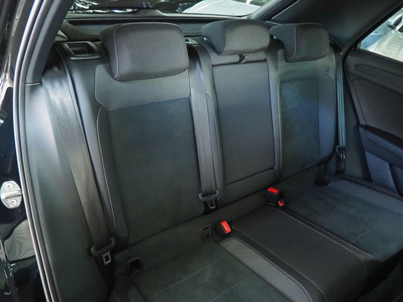 Volkswagen T-Roc 1.5 TSI DSG R-Line Style