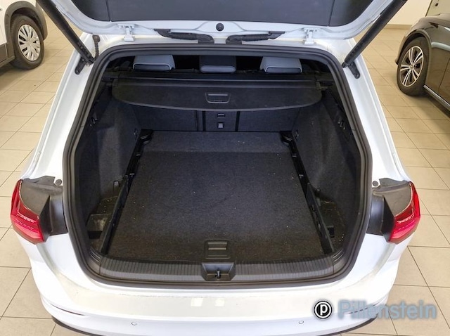 Volkswagen Golf 2.0 TSI R-Line Variant