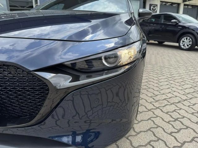 Mazda 3 2.5L Homura SkyActiv e-Skyactiv