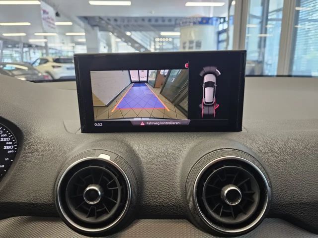 Audi Q2 30, Kamera,LED,Sitzheizung,PDC