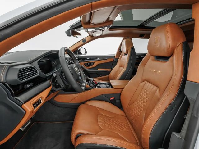 Lamborghini Urus S