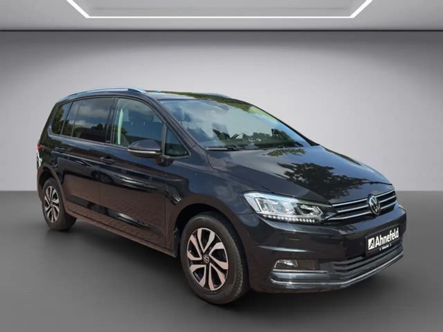 Volkswagen Touran 1.5 TSI DSG