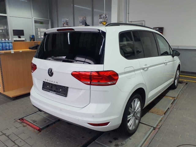 Volkswagen Touran DSG Highline Style