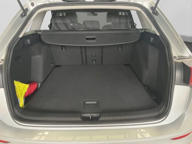 Volkswagen Golf 2.0 TDI DSG Life Variant