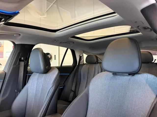 Mercedes-Benz E 220 AVANTGARDE E 220 d Estate