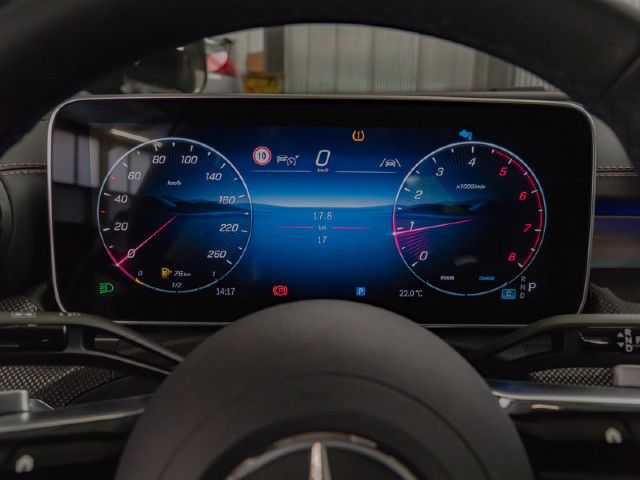 Mercedes-Benz C 200 AMG Line Sedan