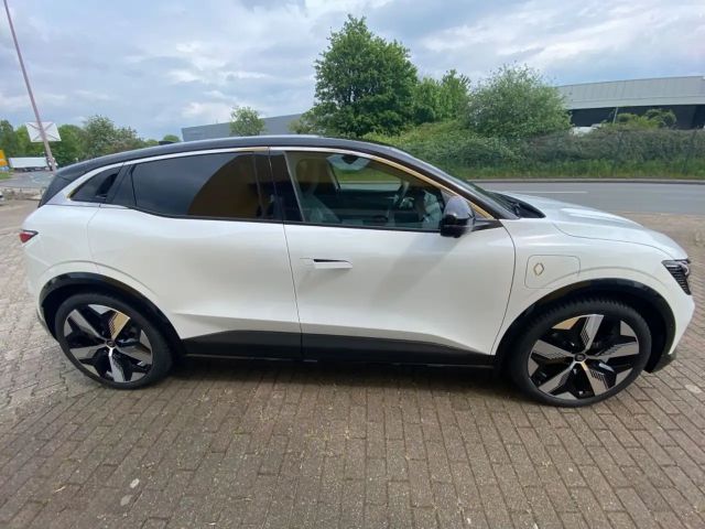 Renault Megane E-Tech Techno