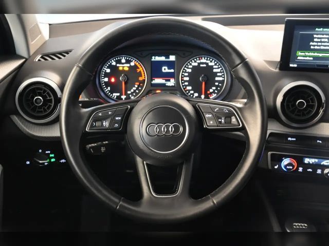 Audi Q2 30 TFSI S-Line