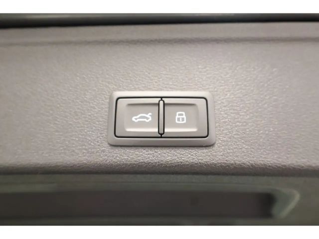 Audi A4 40 TFSI Avant S-Line S-Tronic