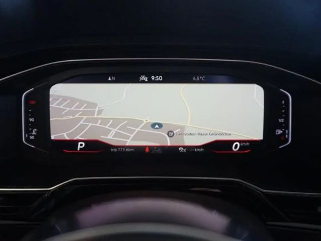 Volkswagen Polo DSG R-Line