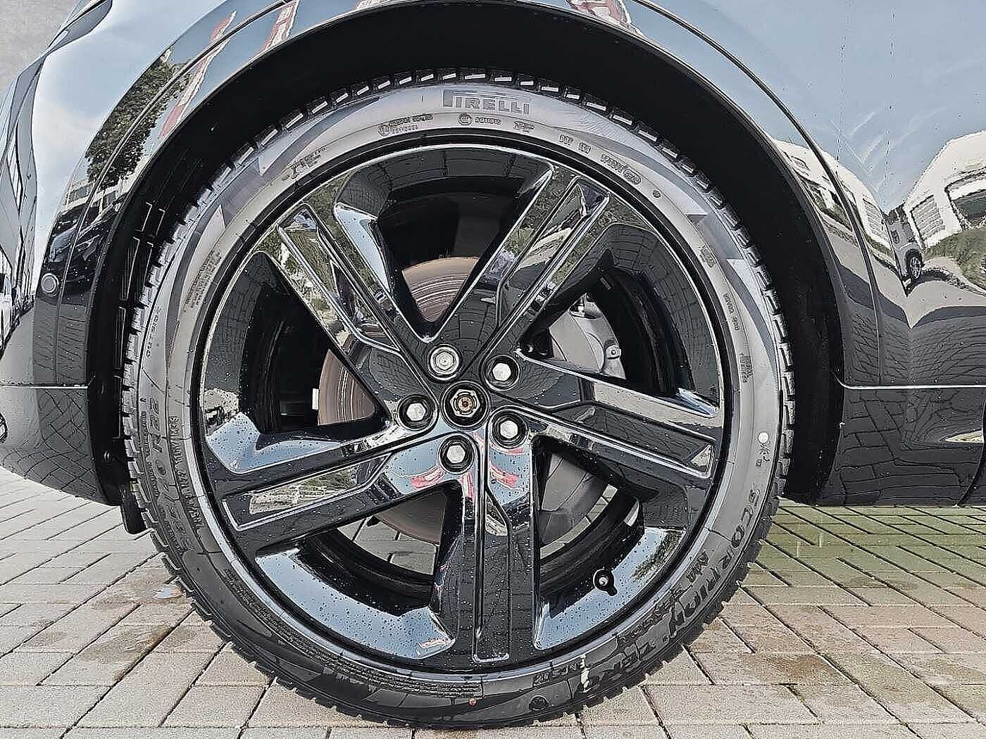 Land Rover Discovery Dynamic HSE