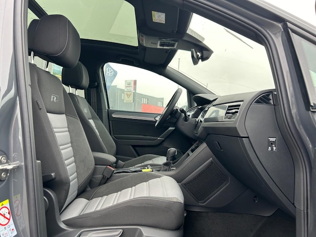 Volkswagen Touran 1.5 TSI DSG IQ.Drive