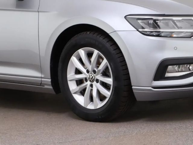 Volkswagen Passat 1.5 TSI Business DSG Variant