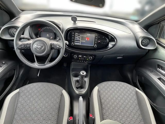 Toyota Aygo 1.0 VVT-i Hatchback Style
