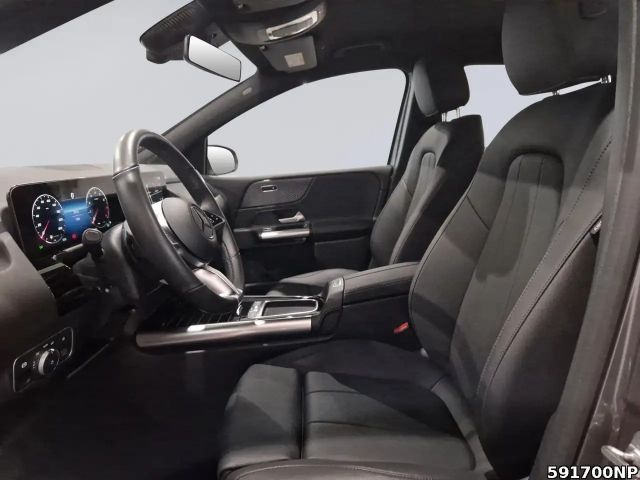 Mercedes-Benz B 200 Progressive Sedan