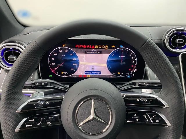 Mercedes-Benz GLC 300 4MATIC AMG Line