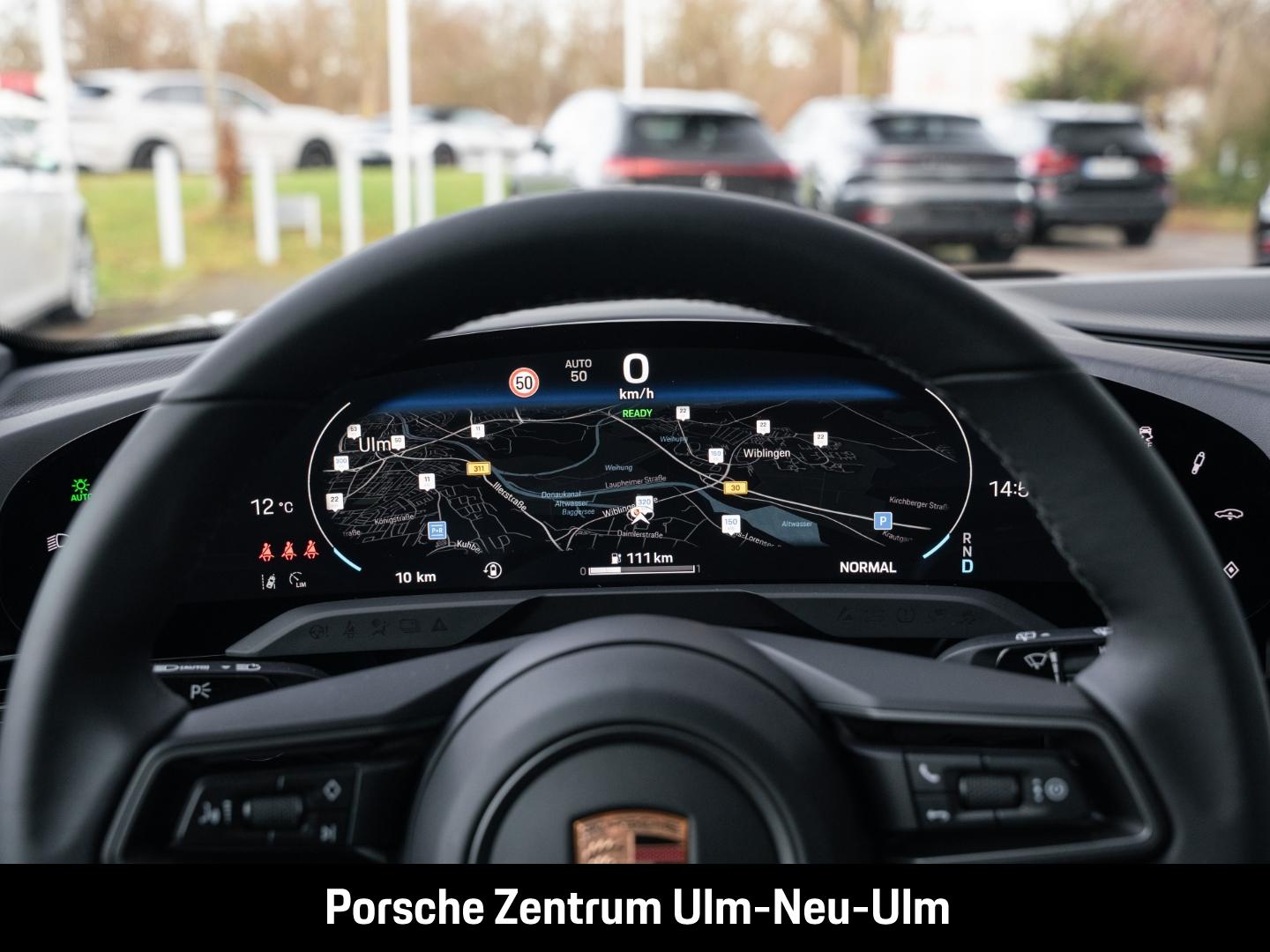 Porsche Taycan 4 Cross Turismo