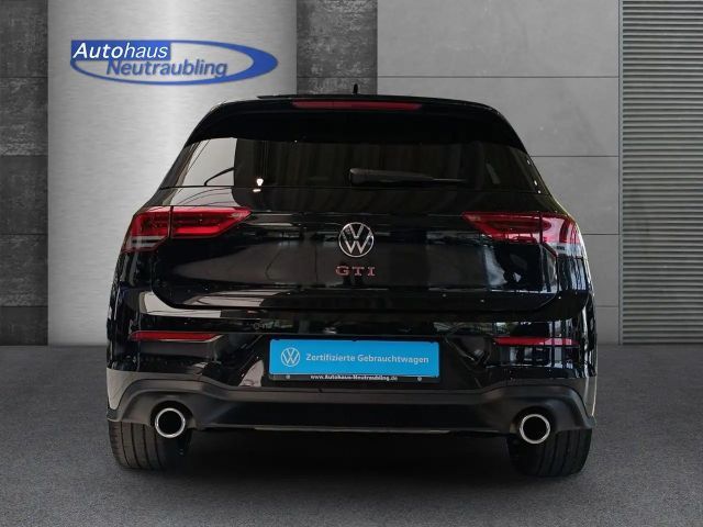 Volkswagen Golf 2.0 TSI DSG