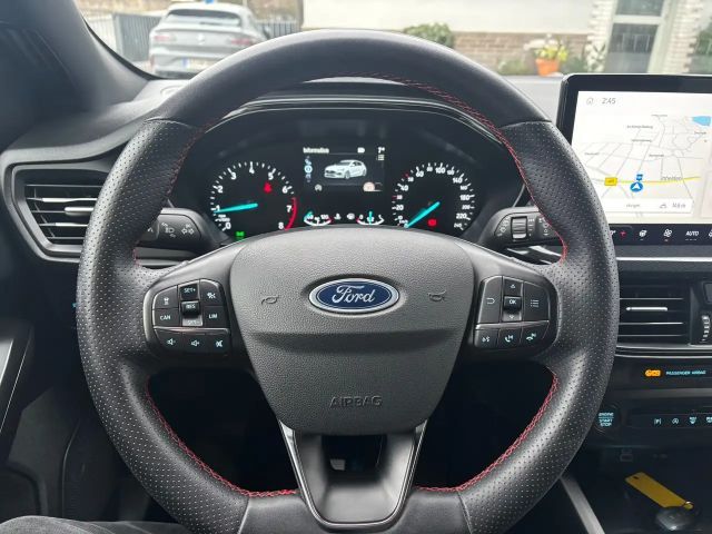 Ford Focus Limited ST Line