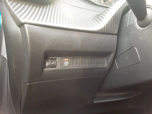 Peugeot 208 Allure Pack PureTech