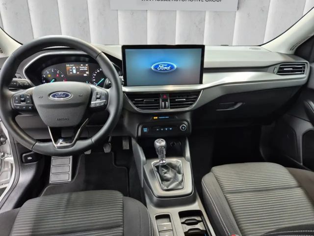 Ford Focus Titanium Wagon