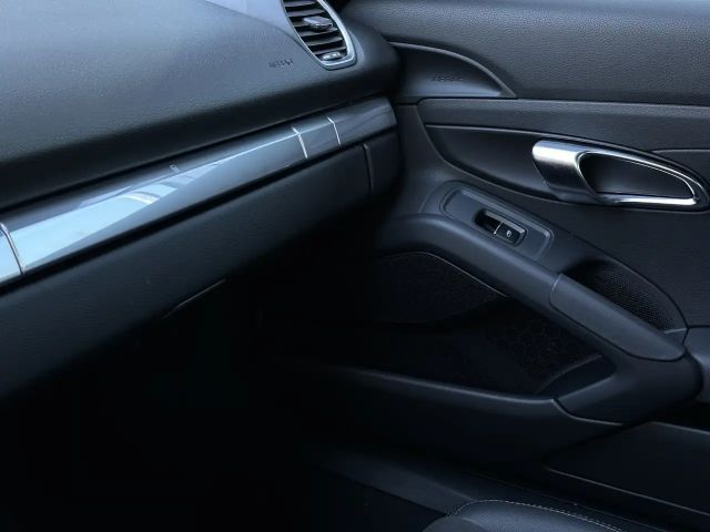 Porsche Boxster 718