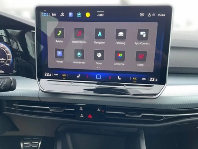 Volkswagen Golf 1.5 eTSI DSG Golf VIII Variant