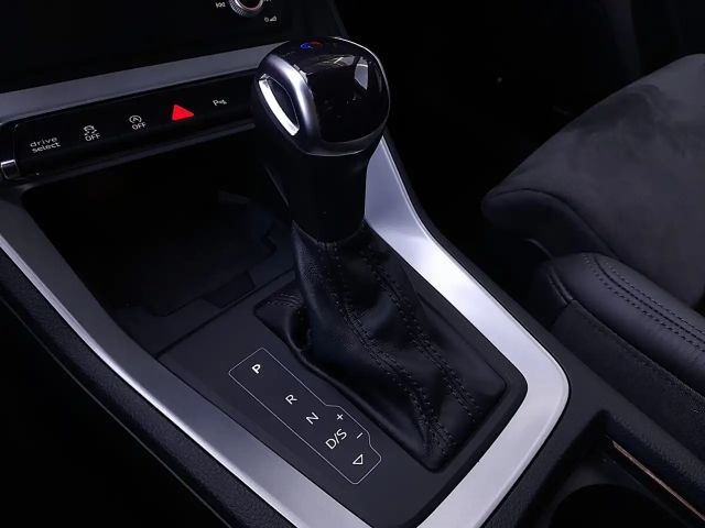 Audi Q3 35 TDI Quattro S-Line S-Tronic