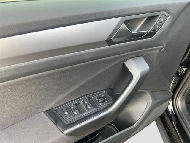 Volkswagen T-Roc 1.5 TSI DSG Life