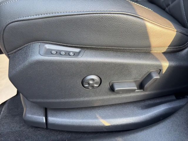 DS DS 7 Crossback E-Tense Mobiles