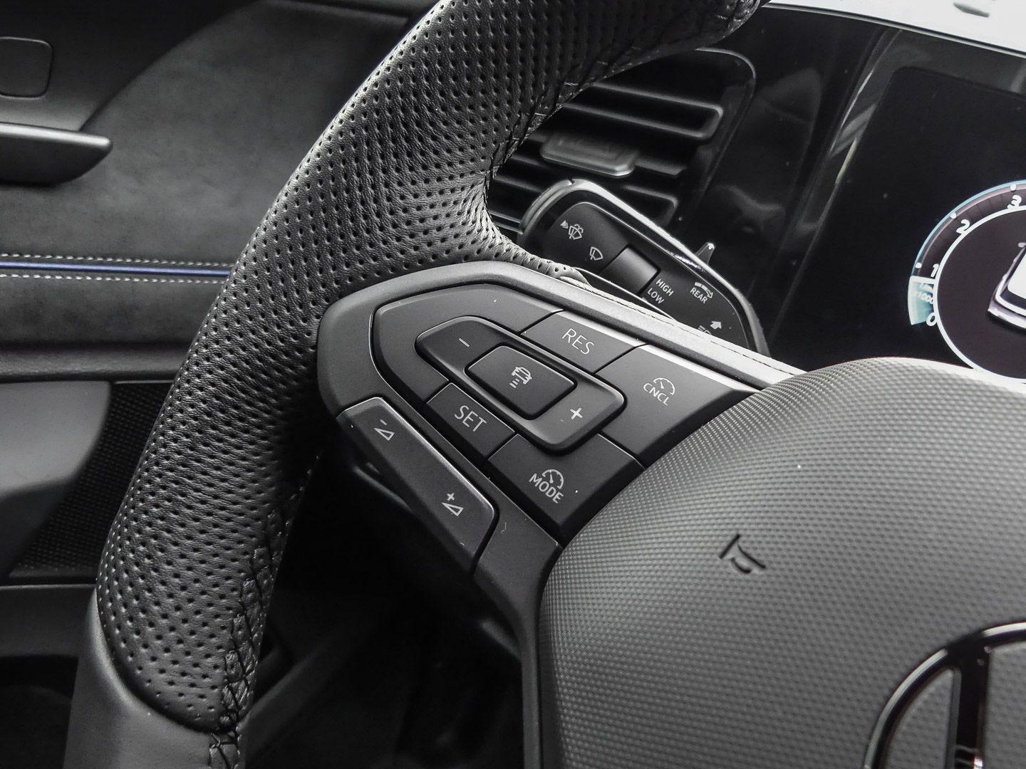 Volkswagen Tiguan 2.0 TSI R-Line