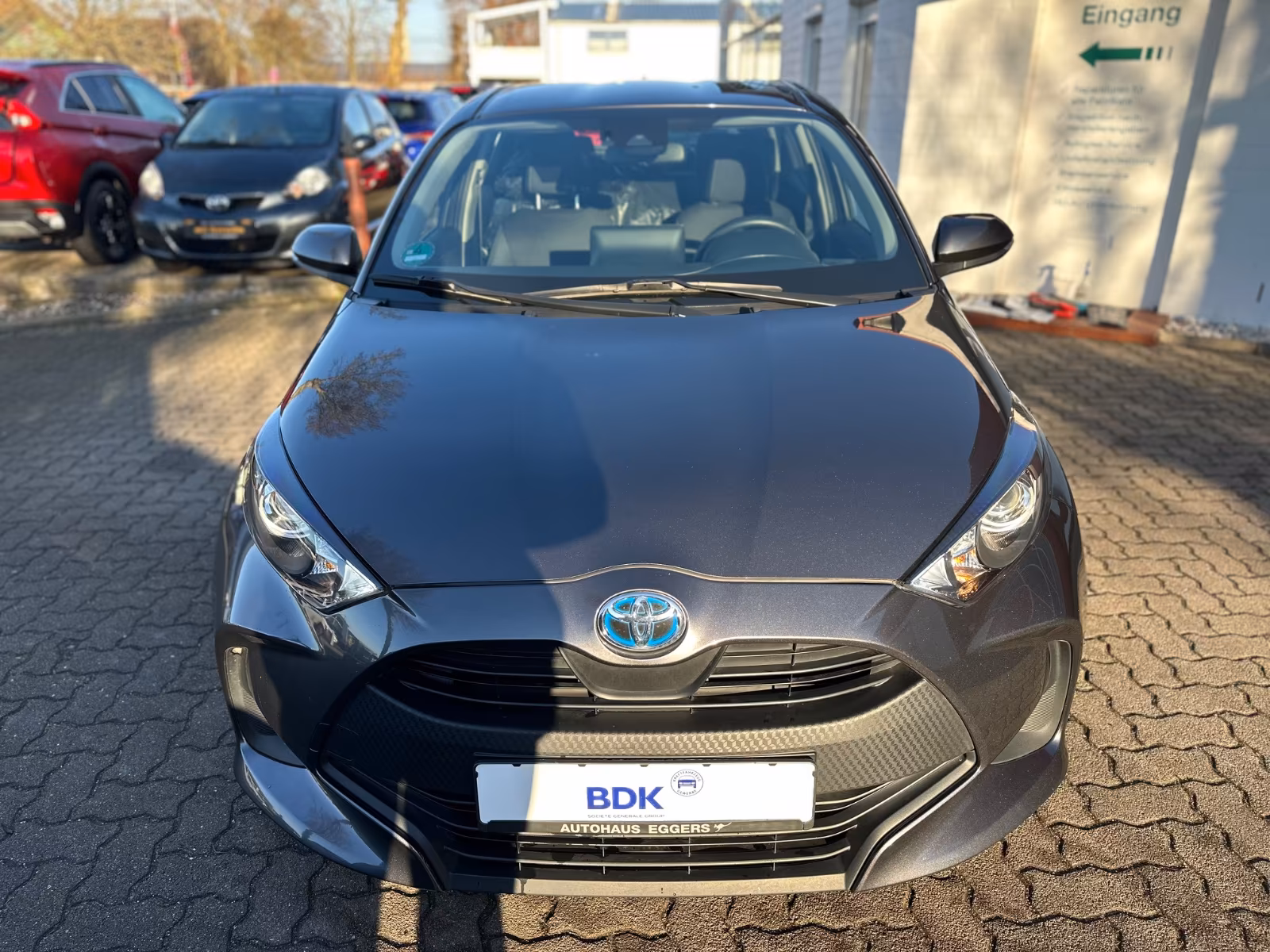 Toyota Yaris Business Hybride
