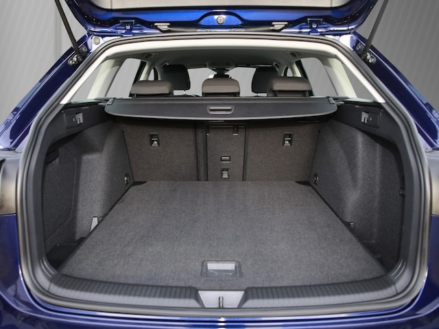 Volkswagen Golf 1.5 TSI DSG Life Variant