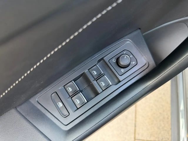 Volkswagen T-Roc 1.5 TSI DSG Style