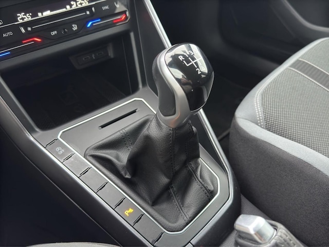 Volkswagen Polo 1.0 TSI IQ.Drive Style