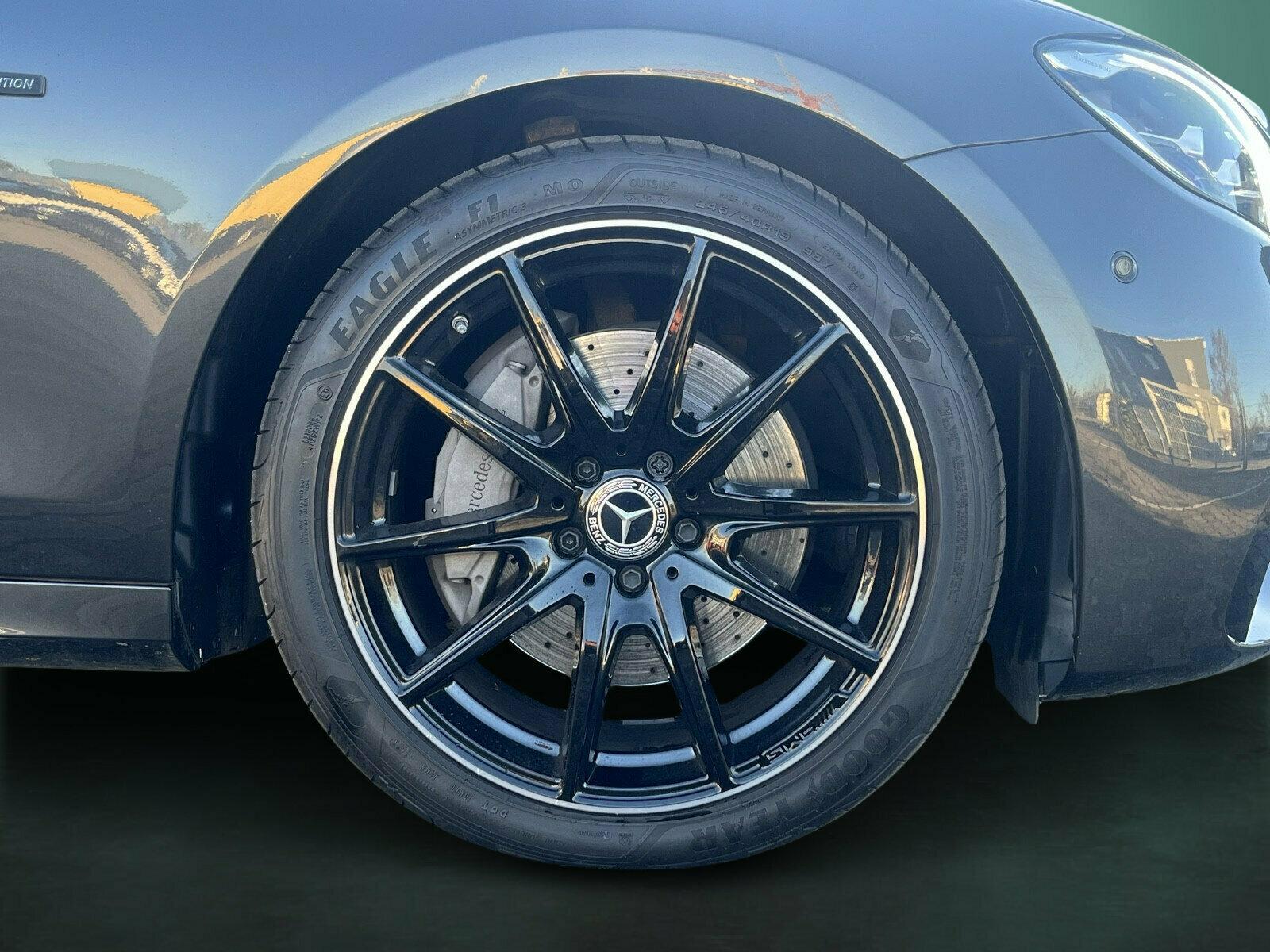 Mercedes-Benz E 200 AMG Line Estate