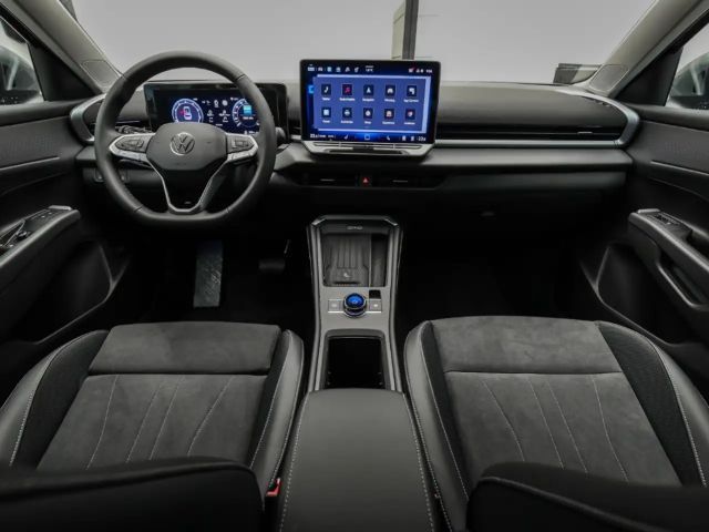 Volkswagen T-Roc 1.5 eTSI DSG Style