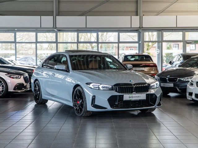 BMW 320 320d M-Sport Sedan xDrive