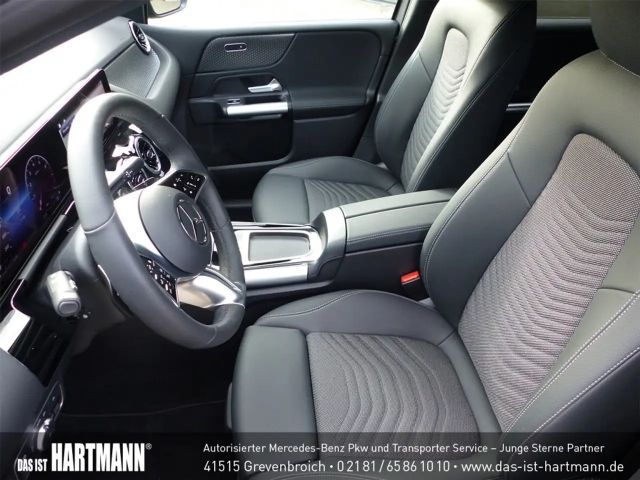 Mercedes-Benz B 180 Progressive Sedan