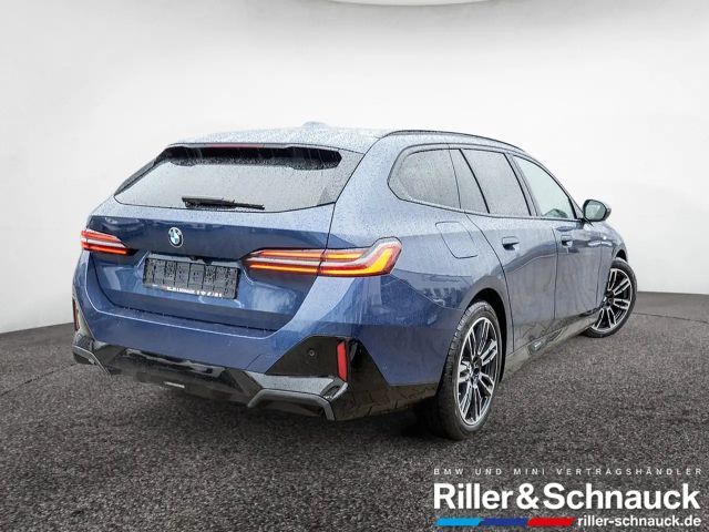 BMW 520 520d M-Sport Touring xDrive