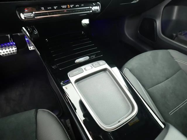 Mercedes-Benz A 200 AMG Line Hatchback