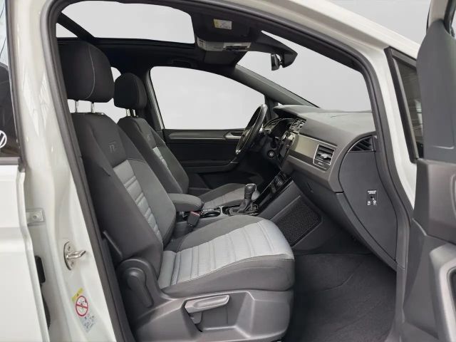 Volkswagen Touran 1.5 TSI DSG R-Line