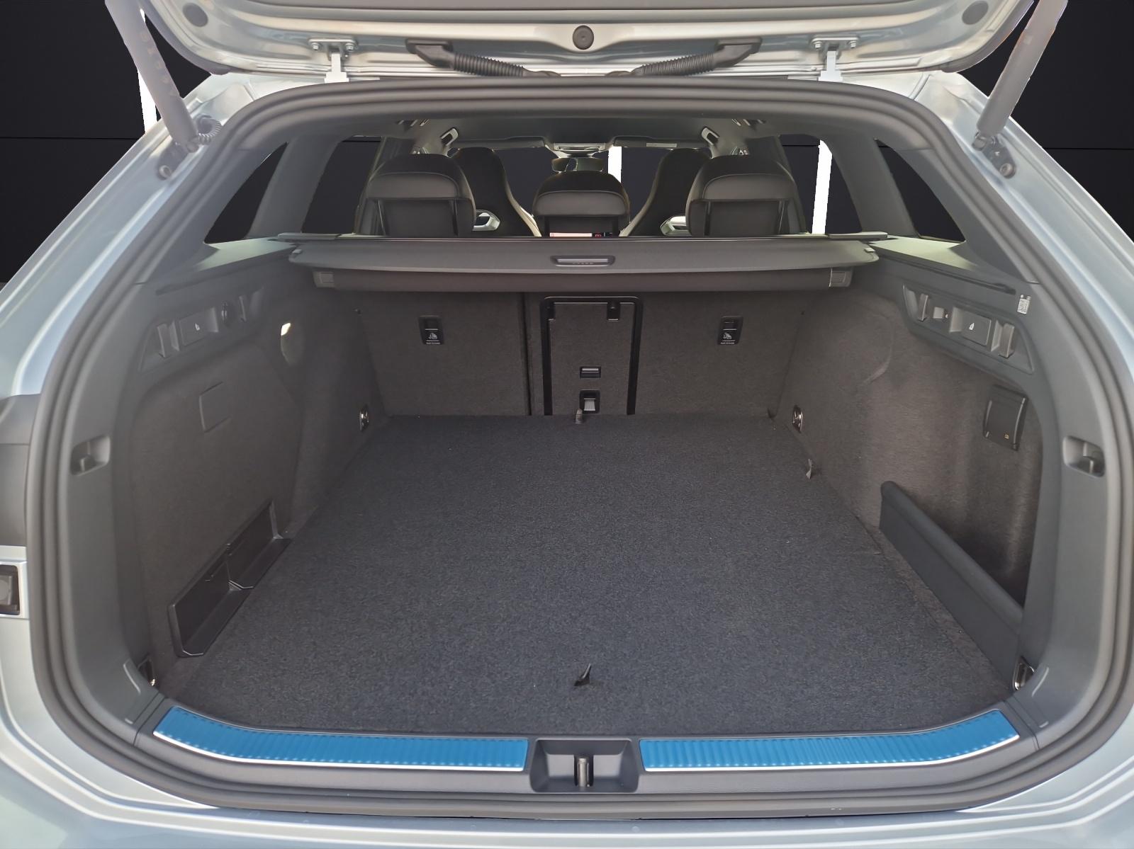 Volkswagen Passat R-Line eHybrid