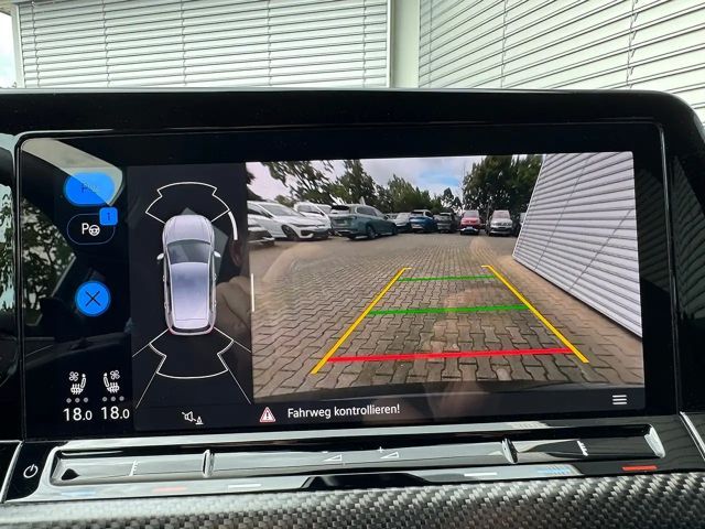 Volkswagen Golf 2.0 TSI Golf VIII