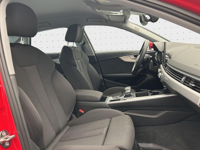 Audi A4 50 TDI Quattro Sedan