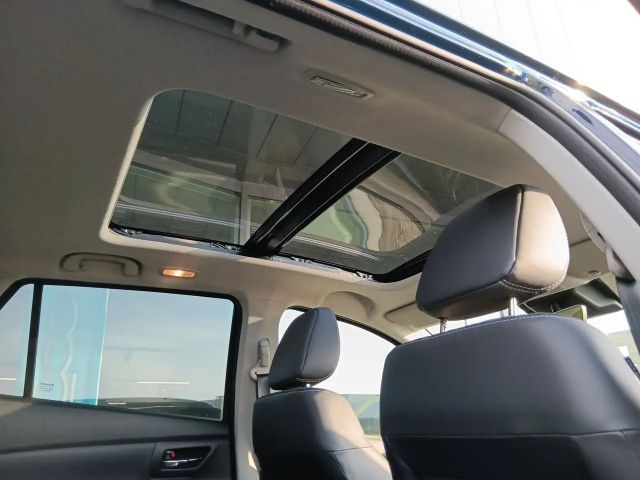 Suzuki S-Cross Flash