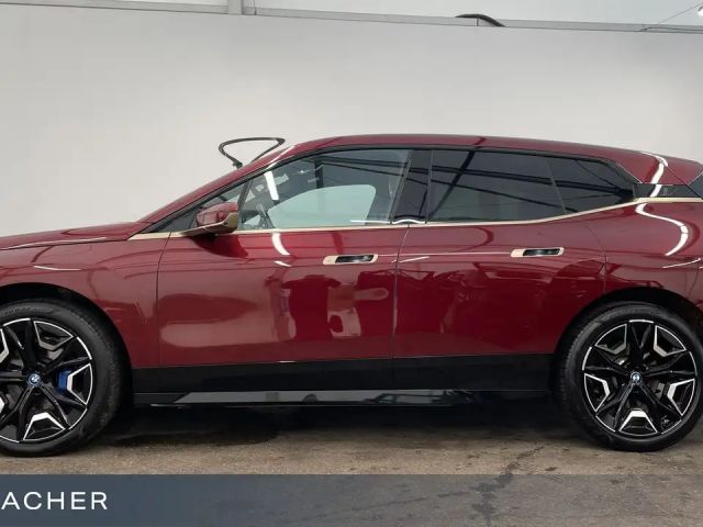BMW iX xDrive50